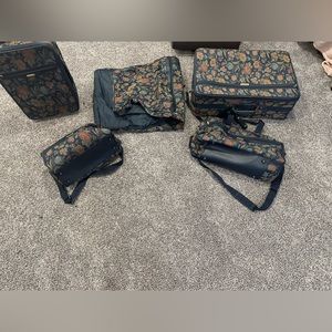 Stunning Vintage Jaguar Luggage 5 Piece Set